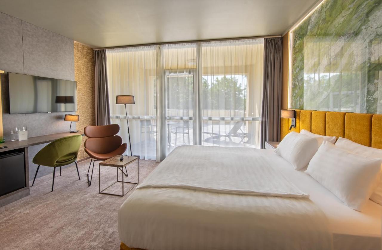 Hotel Azur Premium Siófok Eksteriør bilde