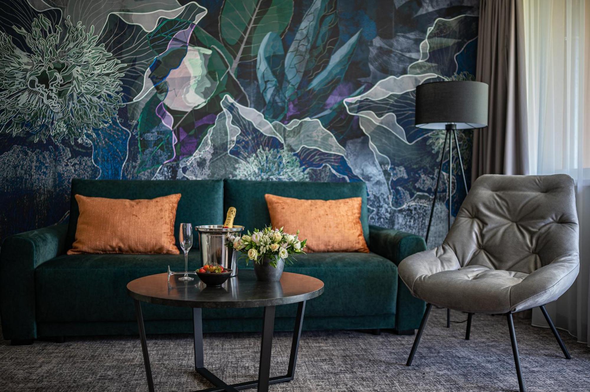 Hotel Azur Premium Siófok Eksteriør bilde