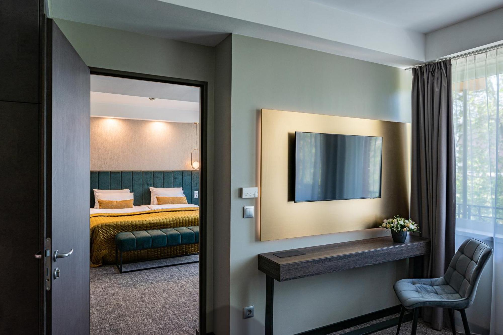 Hotel Azur Premium Siófok Eksteriør bilde